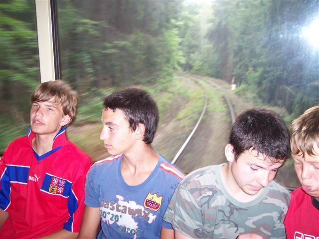 Kliknutím zavřete okno